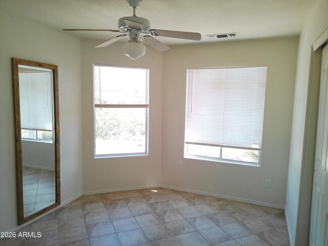 Building Photo - 5520 N Kramer Dr