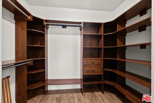 Building Photo - 17672 Bryan Pl