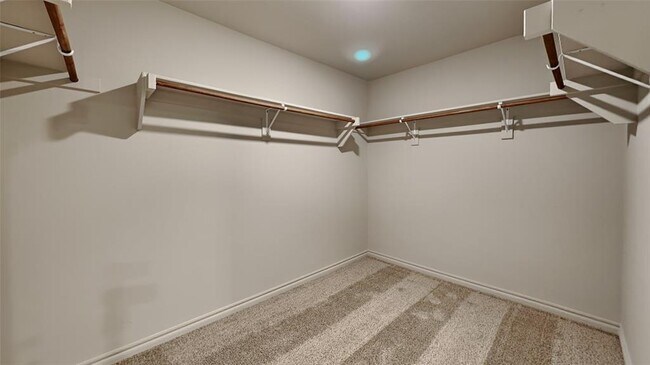 Building Photo - 2904 Campfire Dr