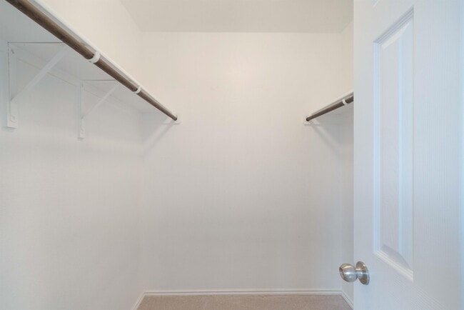 Building Photo - 10402 Abana Way