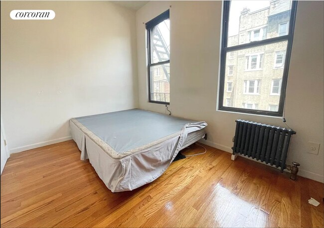 Building Photo - 368 W 127th St
