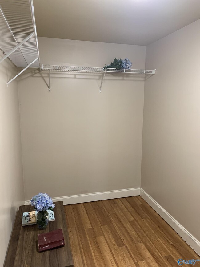 Building Photo - 101 Oxfordwill Ct