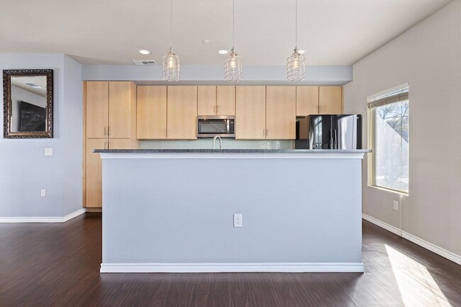 Building Photo - 2606 Wilson St