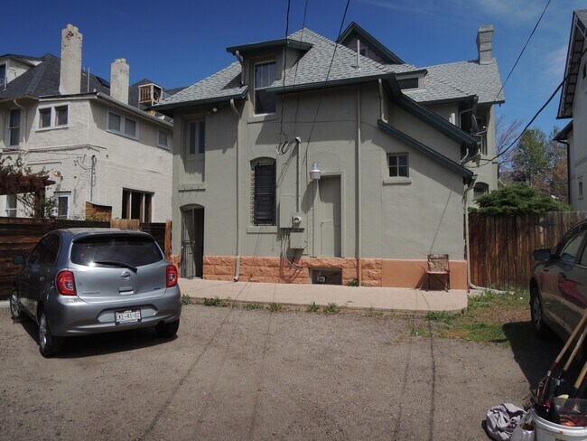 Building Photo - 1639 N Ogden St
