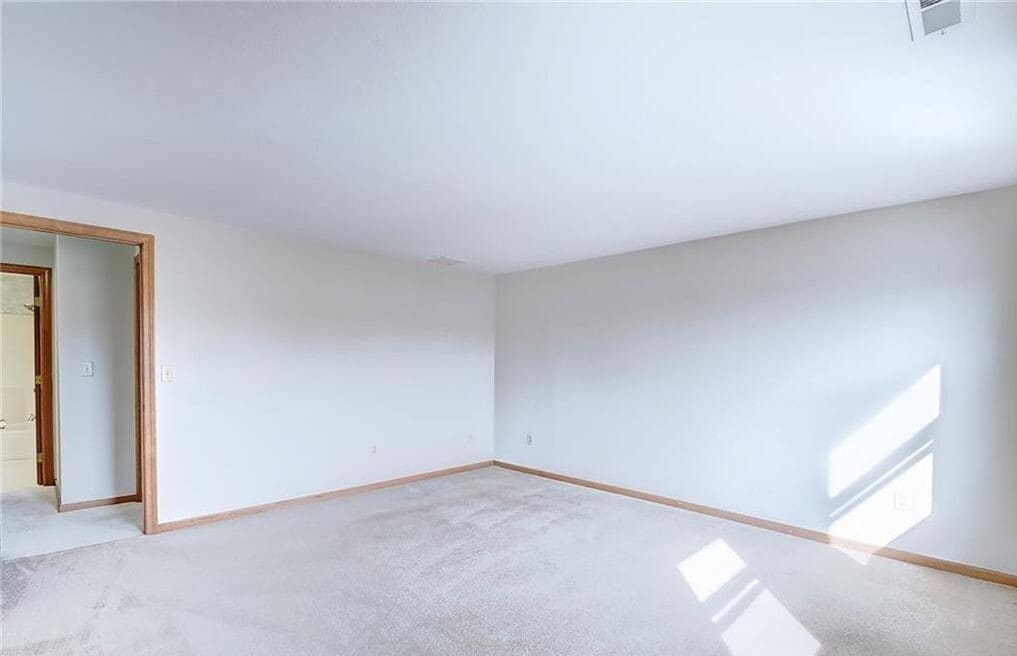 Building Photo - 13 Allspice Ln