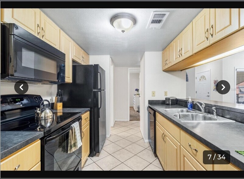 Building Photo - 3680 42nd Way S