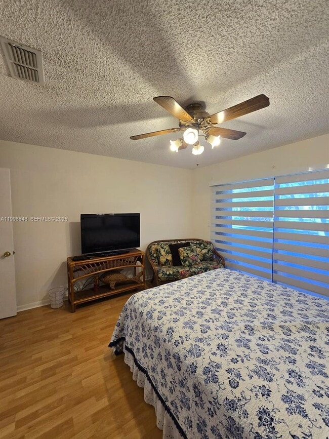 Building Photo - 5 Rogart Cir