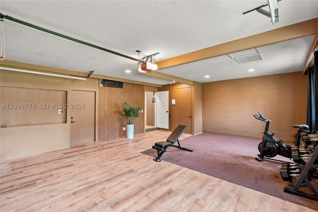 Building Photo - 4100 SW 102nd Ave