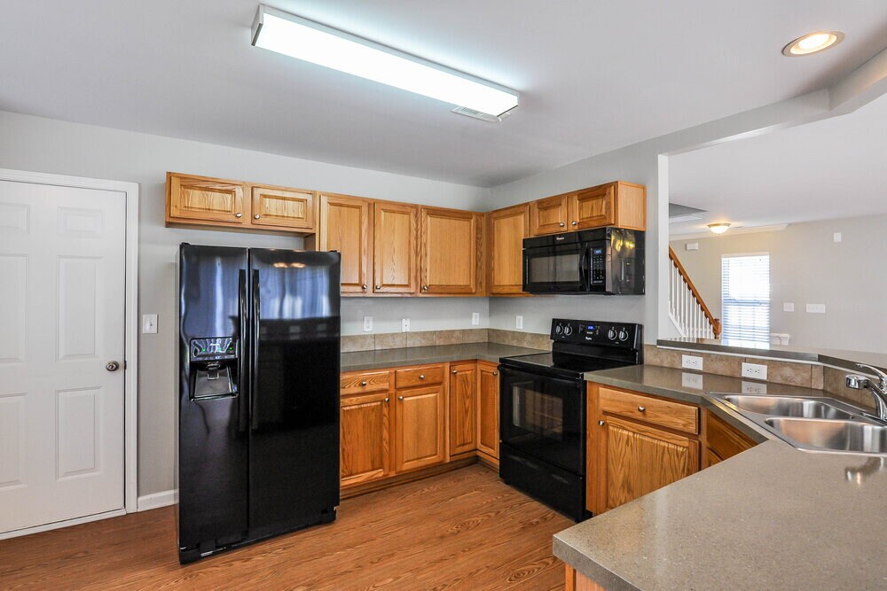 Building Photo - 2014 Gushing Dr