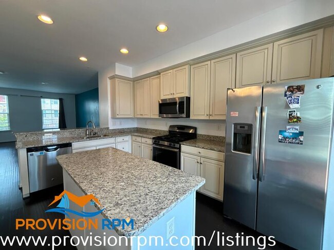Building Photo - 465 Willow Bend Dr