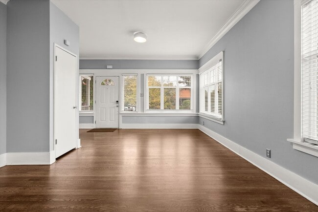 Building Photo - 8633 Wabash Ave S