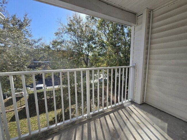 Building Photo - 1 Bed 1 Bath Third floor condo in Nice Community for Rent in Orlando $1349
