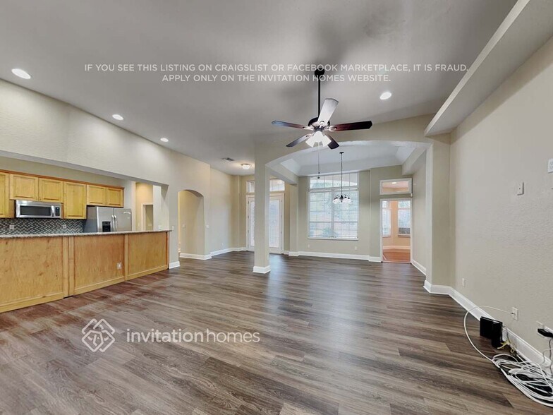 Building Photo - 147 Brookside Ct