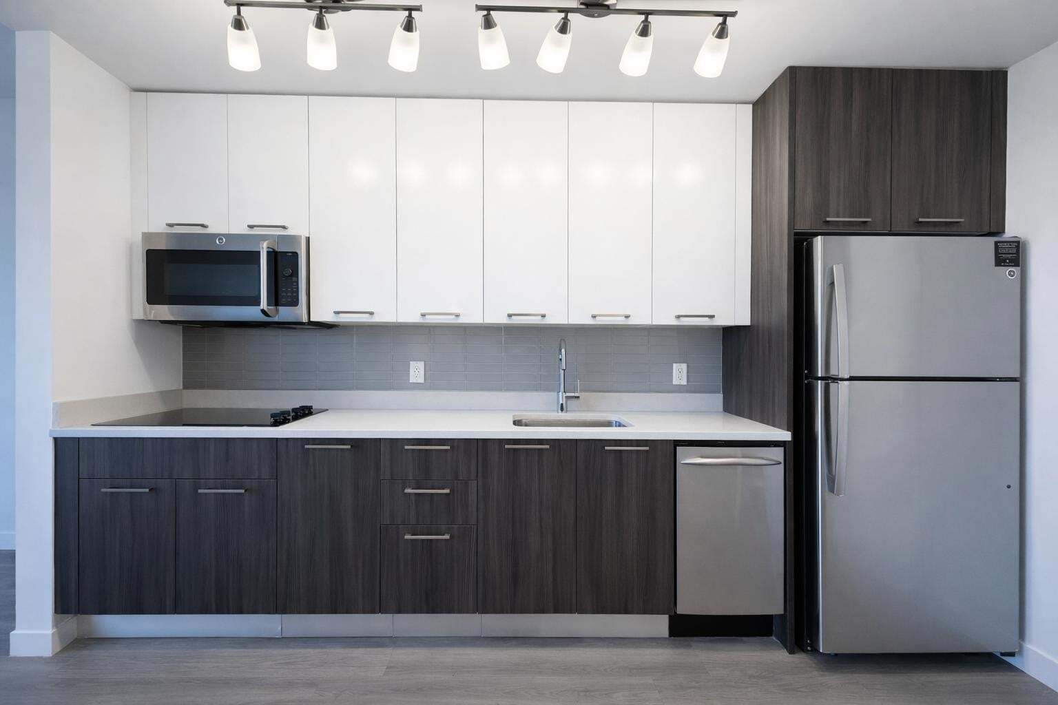 Building Photo - 1524 Sheepshead Bay Rd