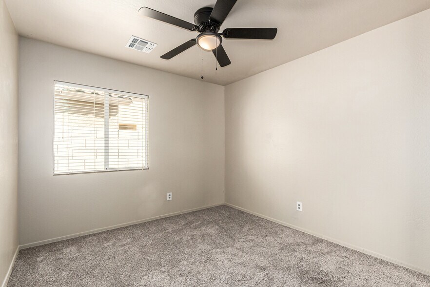 Building Photo - 3854 E Morenci Rd