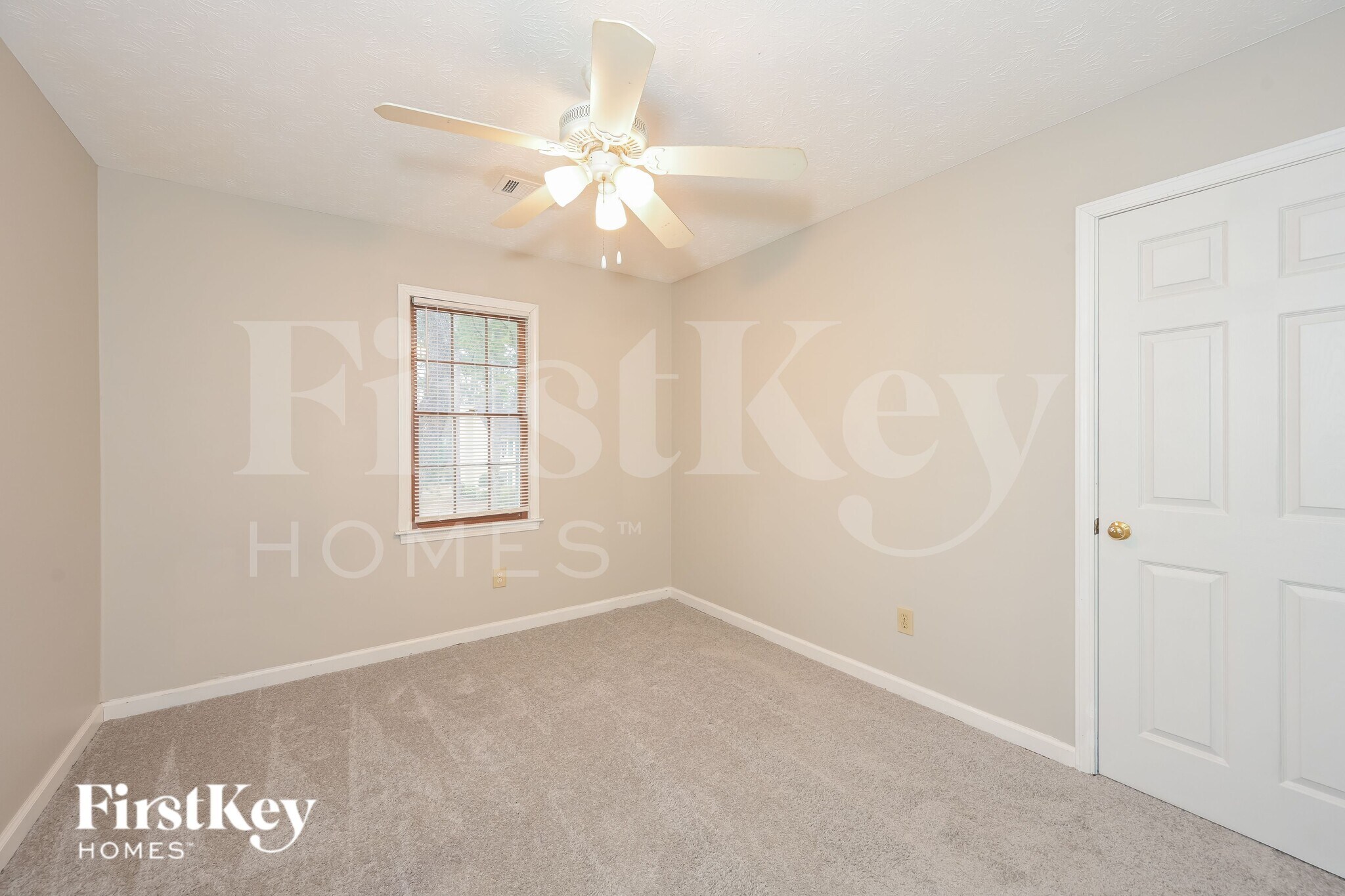 Building Photo - 1433 St Dunstans Rd