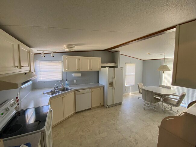Building Photo - 177 Quail Ridge