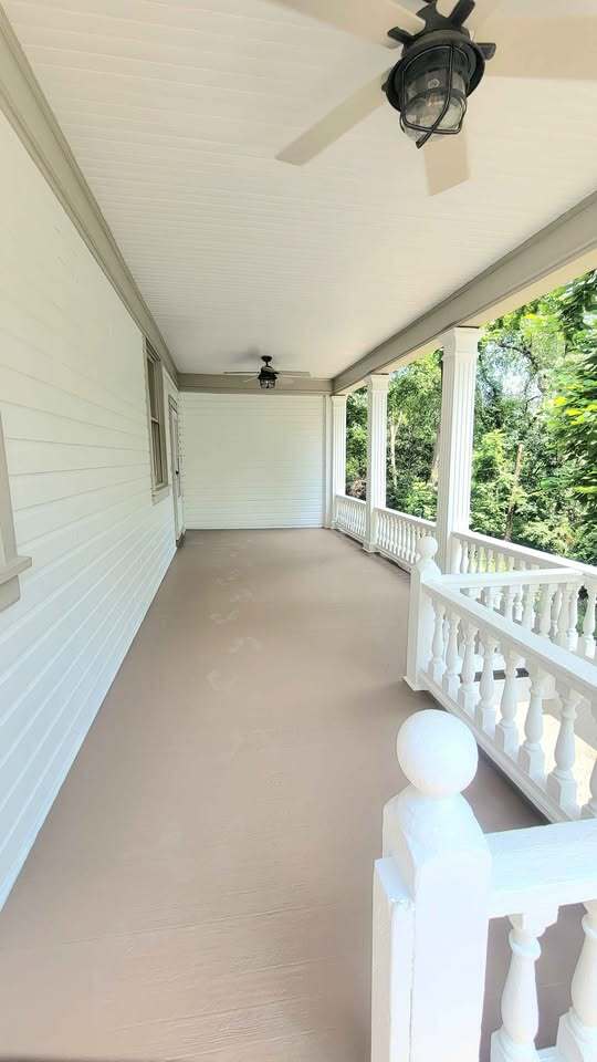 path to main entrance - 1003 Middle Rd