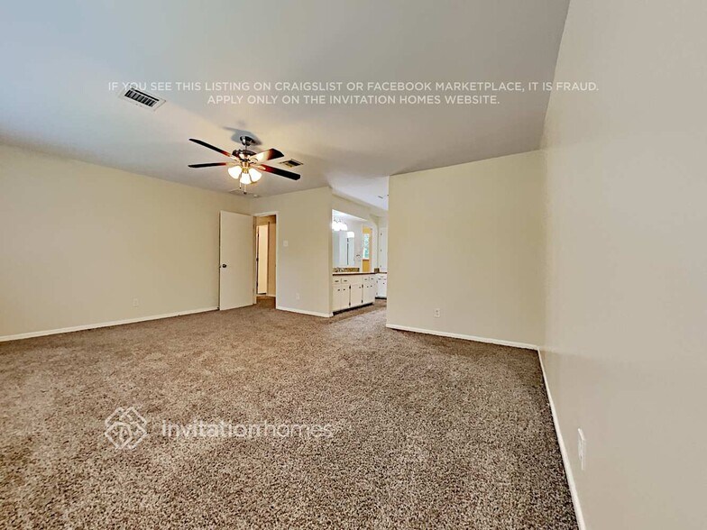 Building Photo - 210 Blue Ridge Dr