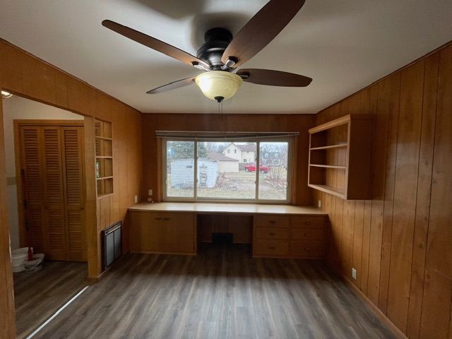 Building Photo - 823 1st Ave