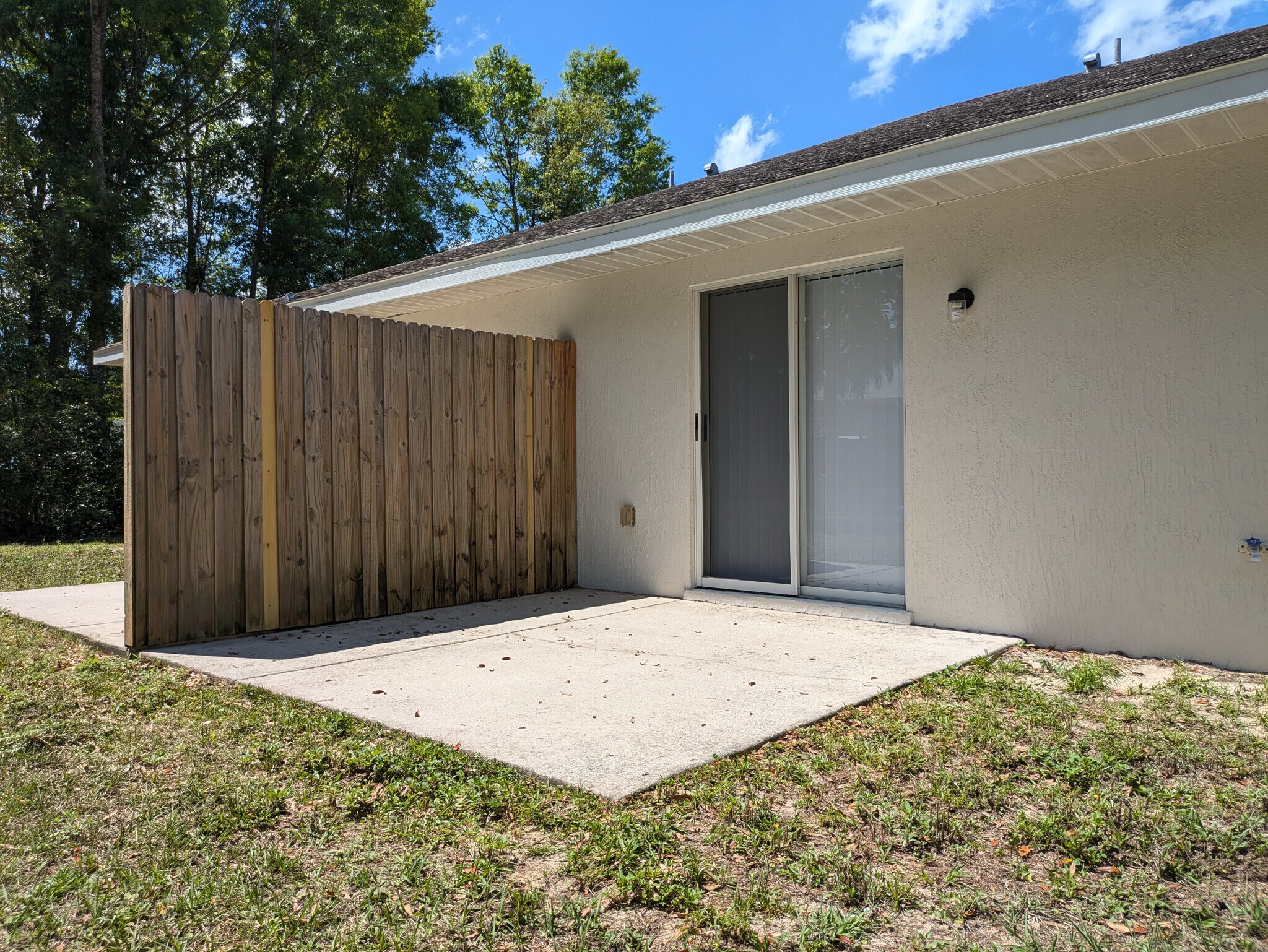 Back Patio - 1151 N Lion Cub Pt