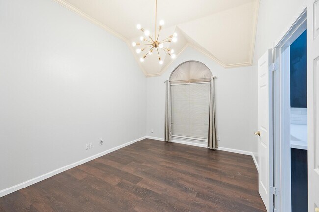 Building Photo - 7624 Lone Meadow Ct