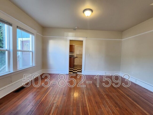 Building Photo - 3958 N Albina Ave