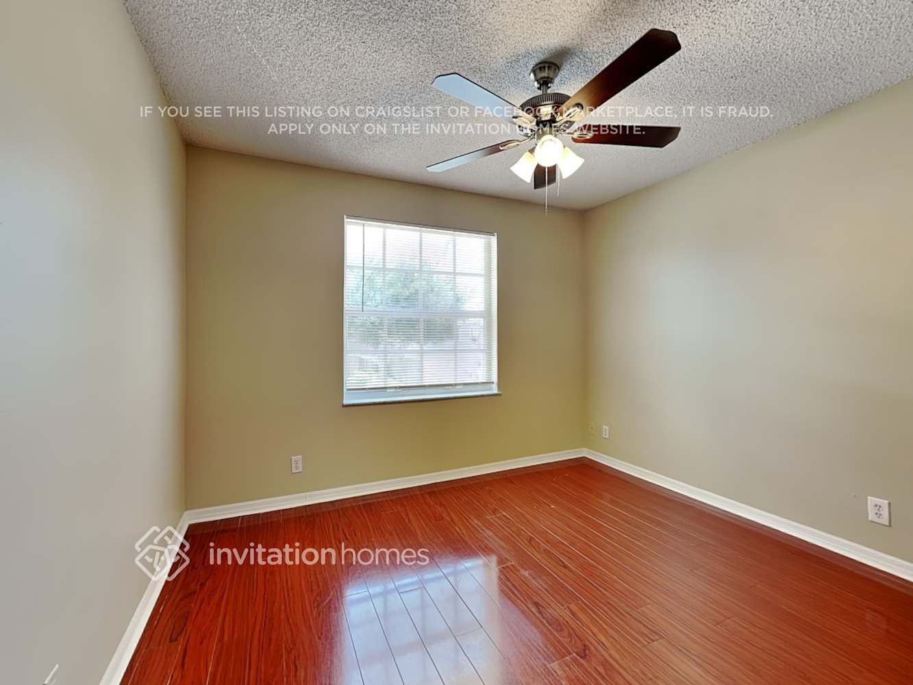 Building Photo - 3994 Crescent Creek Dr