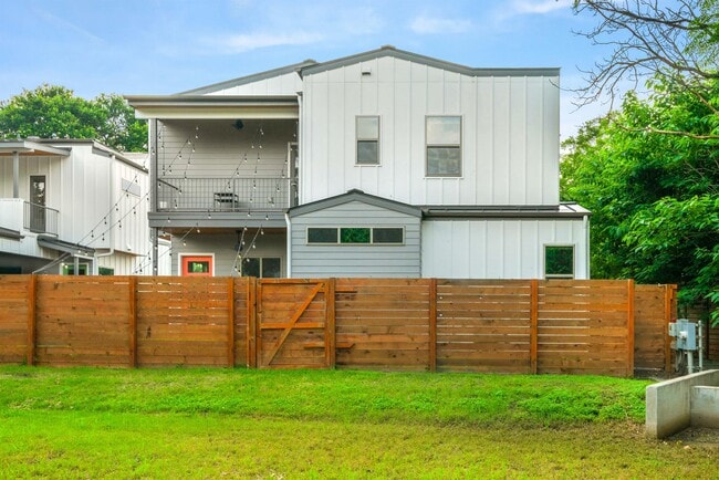 Building Photo - 4313 Banister Ln