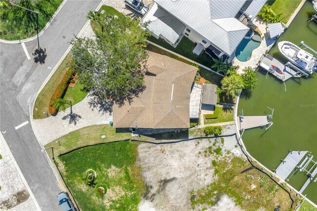 Building Photo - 17601 Sterling Terrace