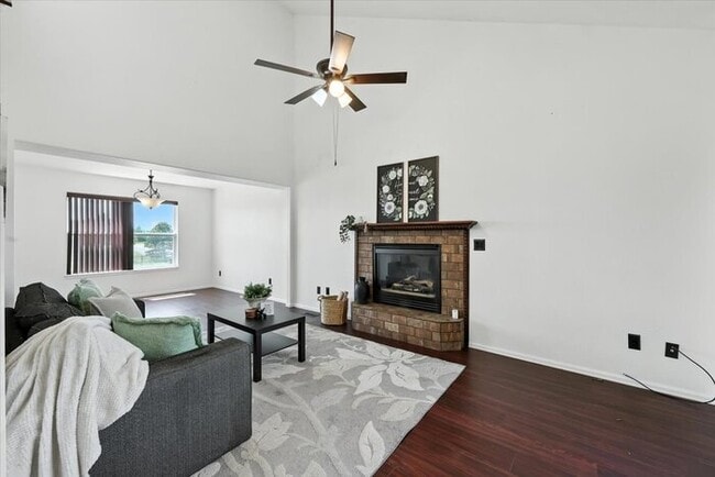 Building Photo - 8318 Ivory Loop