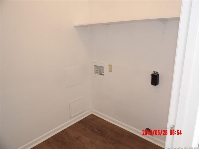Building Photo - 4805 Fogarty Dr