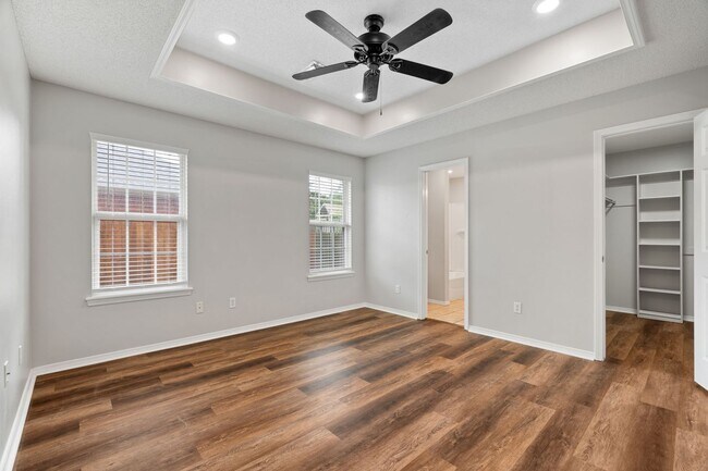 Building Photo - 7120 Blackjack Dr