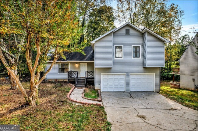 Building Photo - 1440 Glynn Oaks Dr SW