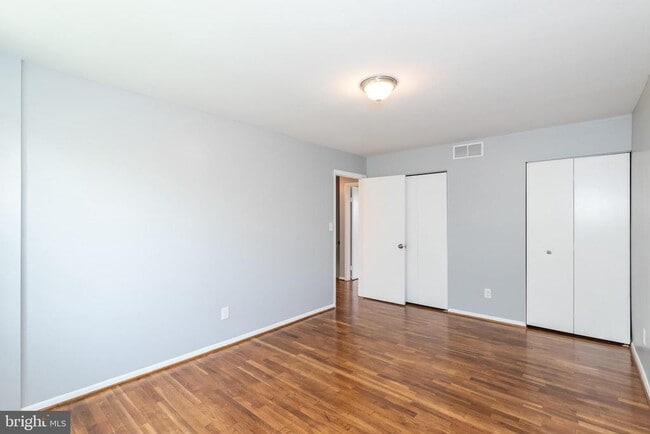 Building Photo - 37 Cardor Ct