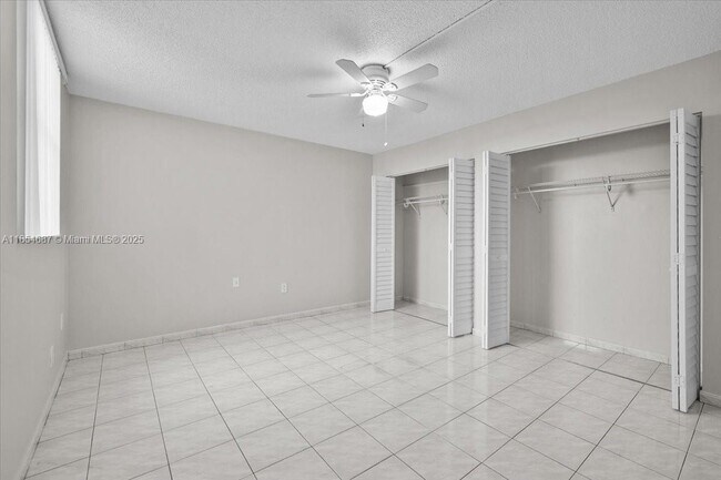 Building Photo - 9440 W Flagler St