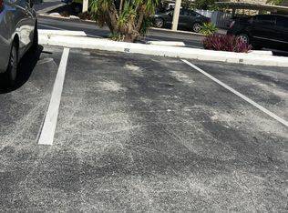 Building Photo - 4800 Ocean Beach Blvd