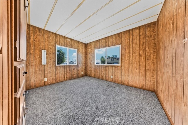 Building Photo - 41866 Magnolia St