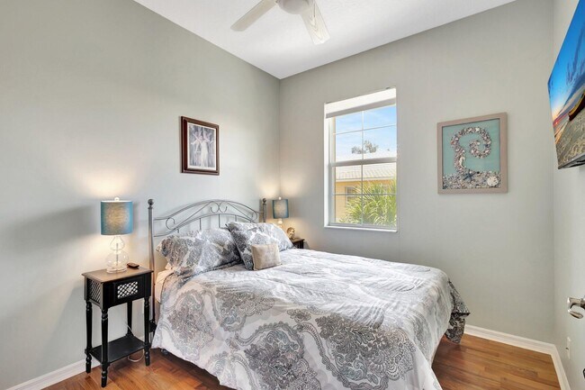 Building Photo - 4320 Blowing Point Pl