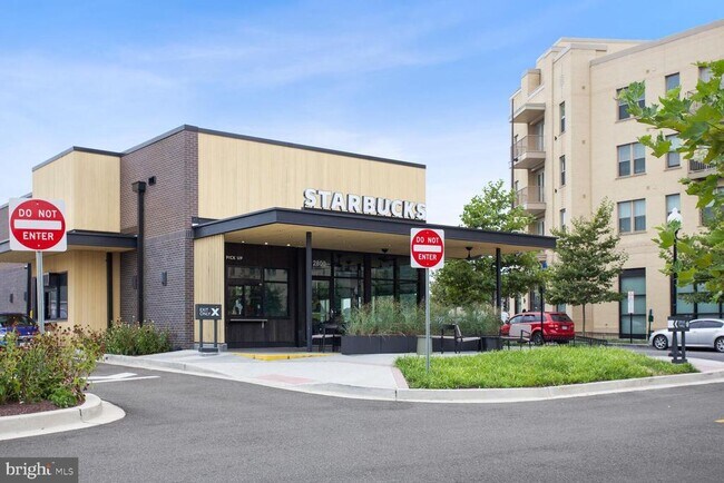 Building Photo - 2828 Buena Vista Terrace SE