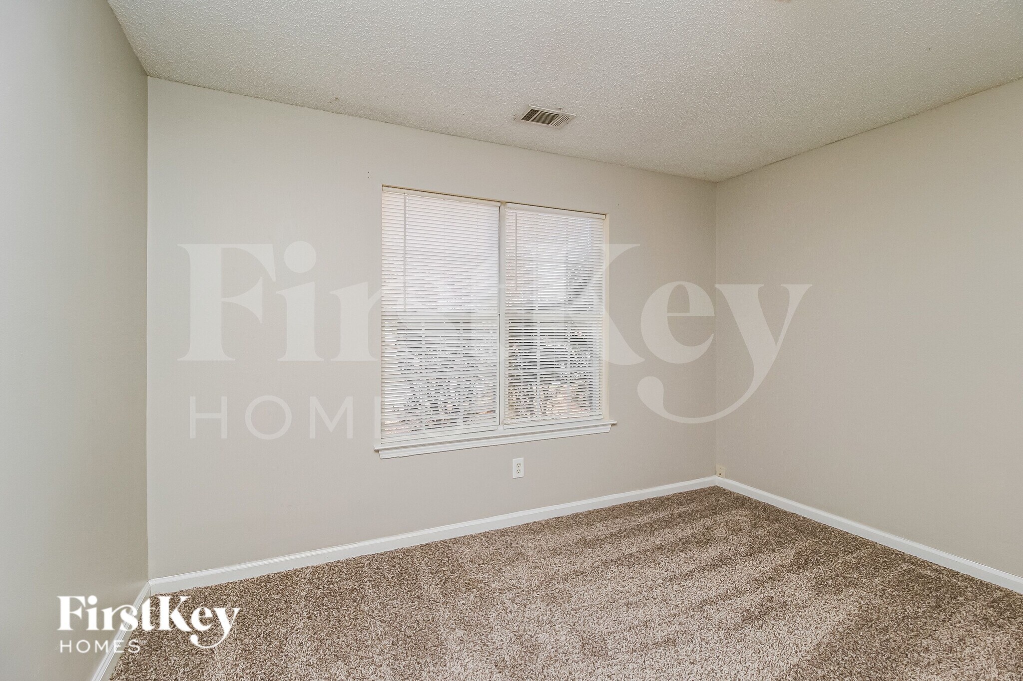 Building Photo - 4634 Idlewood Park