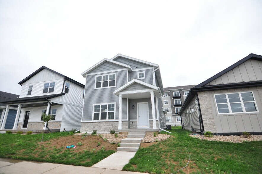 Building Photo - 2714 Bomani Dr