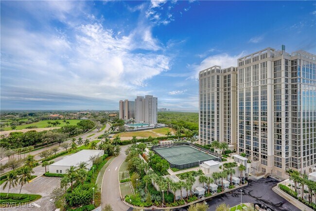 Primary Photo - 7117 Pelican Bay Blvd