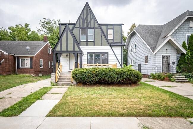 Building Photo - 4373 Balfour Rd