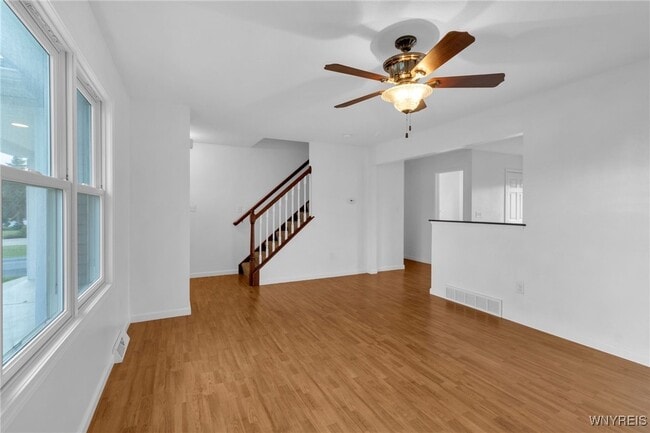 Building Photo - 940 Reserve Rd