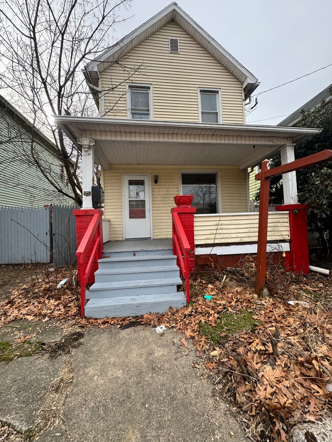 Building Photo - 395 N Pennsylvania Ave