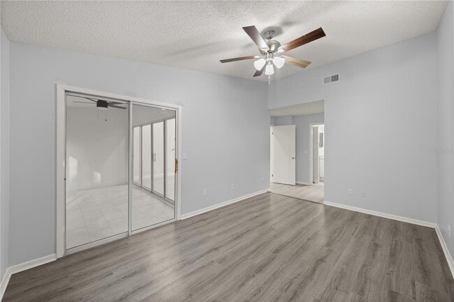 Building Photo - 10441 SW 85th Ct