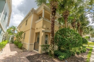 Building Photo - 28495 Villagewalk Blvd