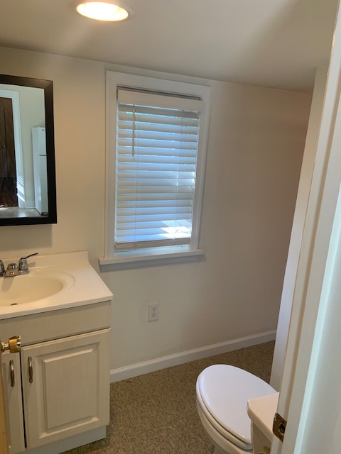Bathroom - 228 W Barnard St