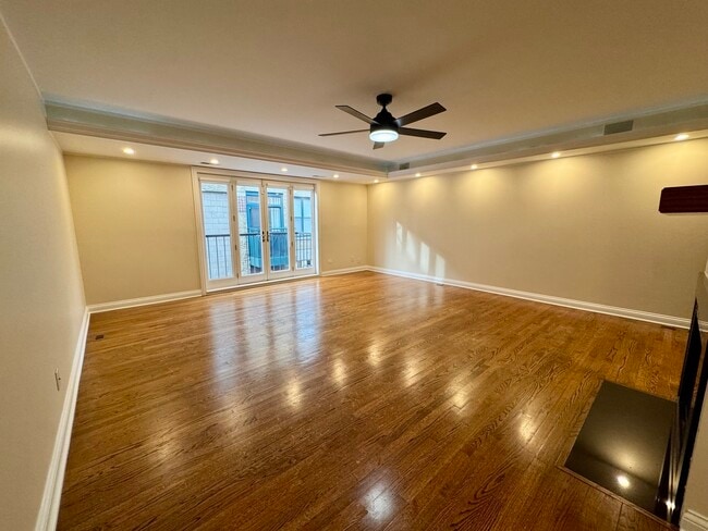 Building Photo - 1628 N Mohawk St